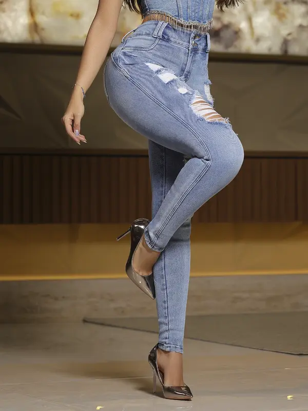 Calça Skinny Jeans Com Destroyer Localizado E Reforço Pit Bull Jeans