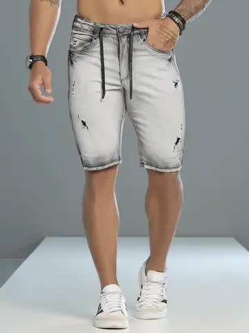 Bermuda Masculina Estilosa com Detalhes Puídos e Cordão de Amarração Pit Bull Jeans