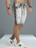 Bermuda Masculina Estilosa com Detalhes Puídos e Cordão de Amarração Pit Bull Jeans