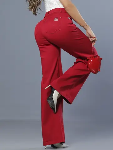 Calça Wide Leg Vermelha Com Cinto E Botões Personalizados Pit Bull Jeans