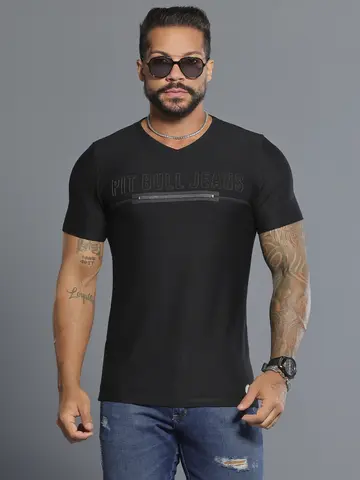 Camiseta Gola V Preta Estilosa com Bordado e Zíper Pit Bull Jeans