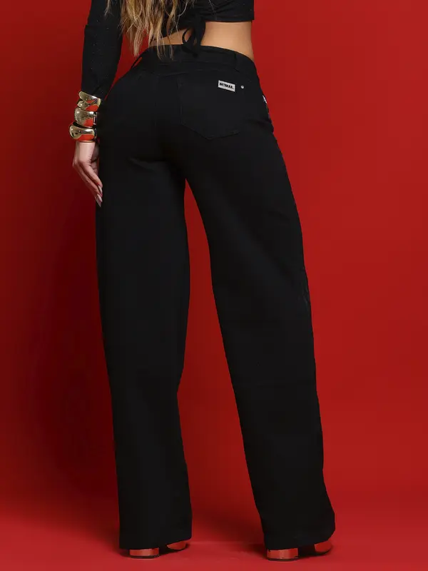 Calça Wide Leg Preta Estilosa e Confortável com Lateral Personalizada Pit Bull Jeans