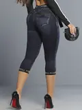 Calça Capri Modeladora com Lavado Escuro e Cinto Personalizado Pit Bull Jeans