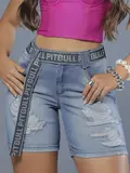 Bermuda Soltinha Estilosa com Detalhes Navalhados e Cinto Personalizado Pit Bull Jeans