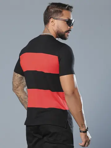 Camiseta Masculina Estilosa com Escrita em Relevo Pit Bull Jeans