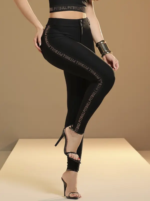 Calça Montaria Preta Estilosa e Confortável com Elástico Lateral Pit Bull Jeans