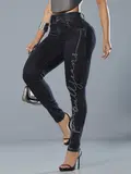 Calça Skinny Modeladora e Sofisticada com Logomania de Strass Pit Bull Jeans