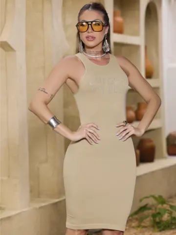 Vestido Midi Ajustado Que Valoriza as Curvas Empório Pit Bull