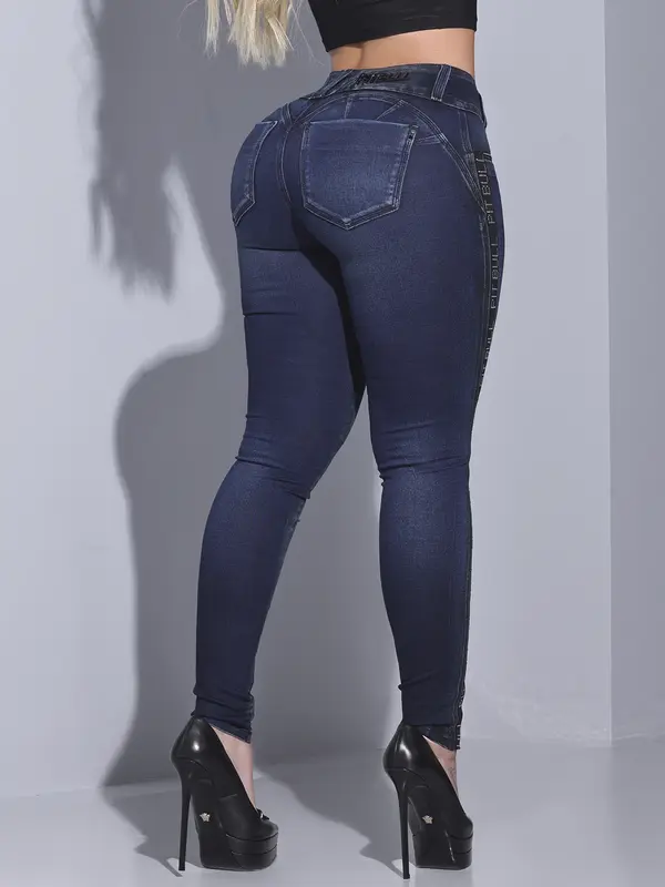 CALÇA FEMININA MODELADORA PIT BULL JEANS COM FAIXA LATERAL PERSONALIZADA