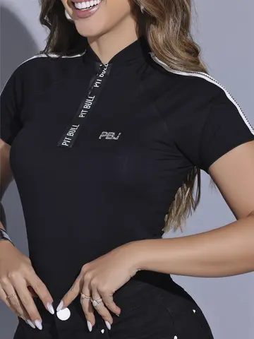 Body Preto Pit Bull Jeans com Gola Alta Tendência Estilosa e Moderna