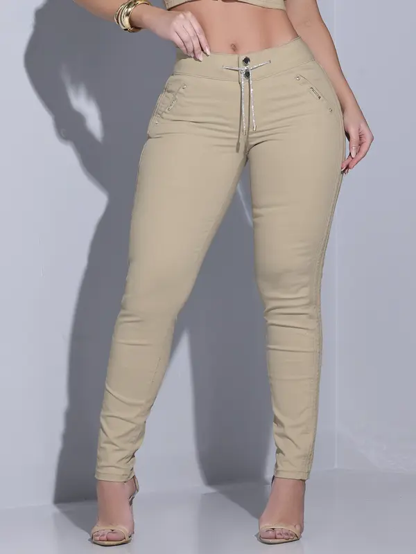 CALÇA JOGGER FEMININA PIT BULL JEANS COM CÓS ALTO E CORDÃO BRILHANTE
