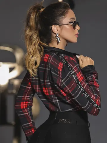 Camisa Cropped Xadrez Pit Bull Jeans Luxo com Detalhes Refinados e Estilosos