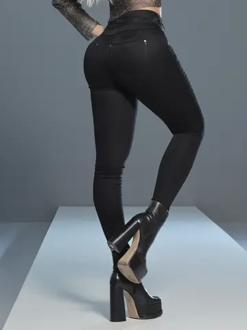 Calça Feminina Modeladora e Estilosa com Zíper Frontal Pit Bull Jeans Luxo