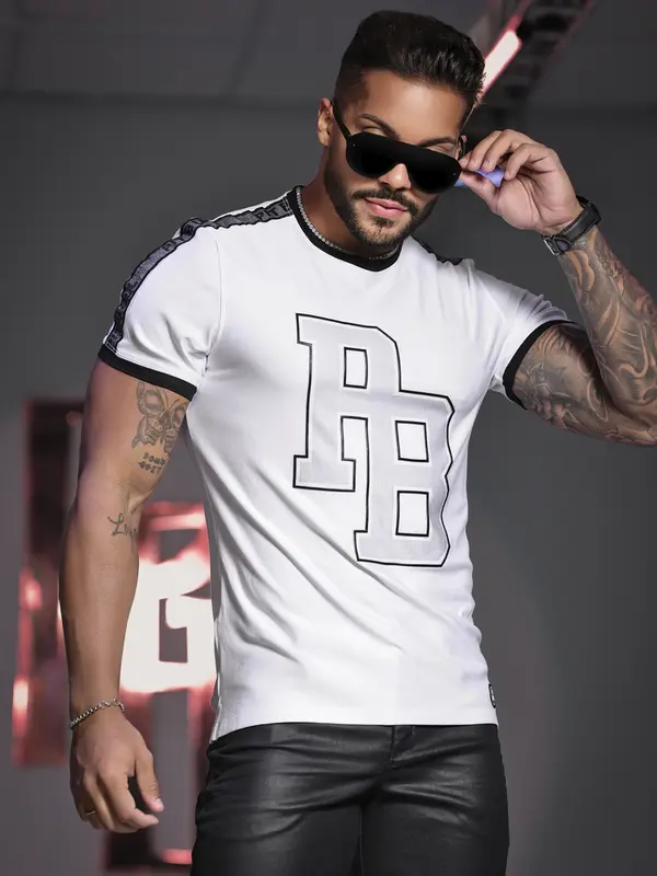 Camiseta Masculina Estilosa Pit Bull Jeans Estampada e Personalizada