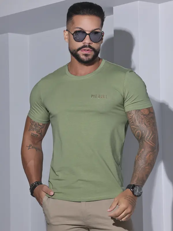 Camiseta Masculina Gola O Pit Bull Jeans Casual e Sofisticada