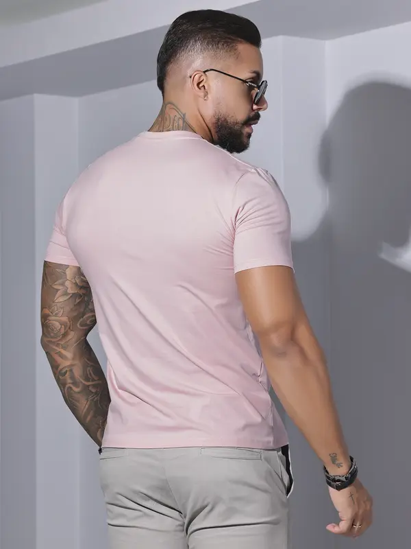 Camiseta Masculina Gola O Pit Bull Jeans Casual e Sofisticada