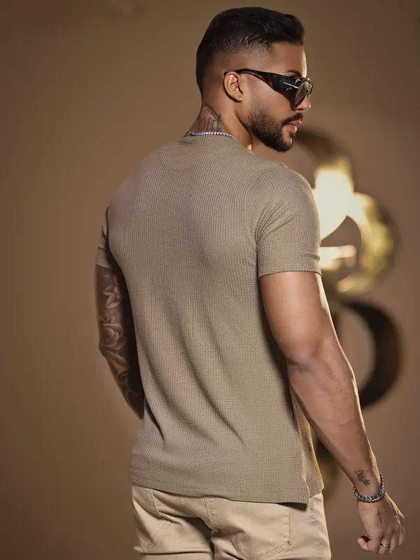 Camiseta Masculina Texturizada Casual e Versátil Pit Bull Jeans Luxo