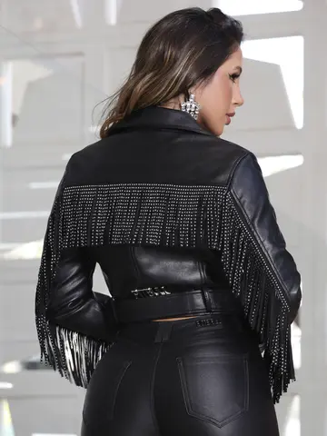 JAQUETA CONCEITO PRETA COM FRANJAS E ACABAMENTO PREMIUM PIT BULL JEANS