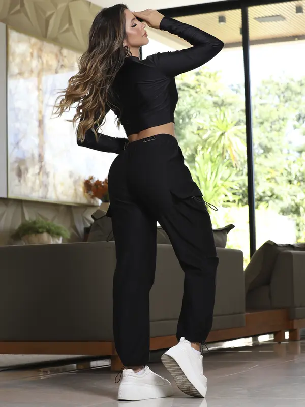 Calça Parachutes Empório Pit Bull Modelagem Versátil com Bolsos Cargo