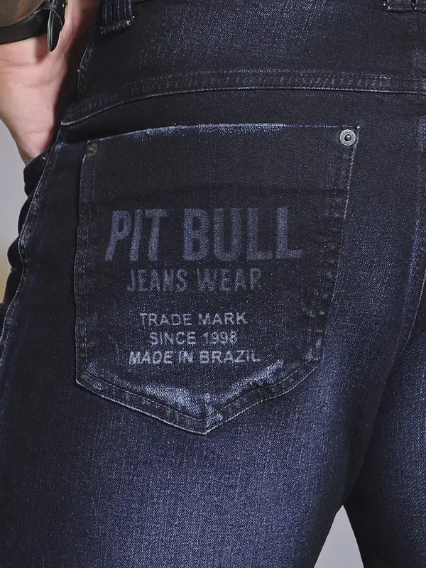 Bermuda Masculina com Detalhe na Escrita a Laser Pit Bull Jeans