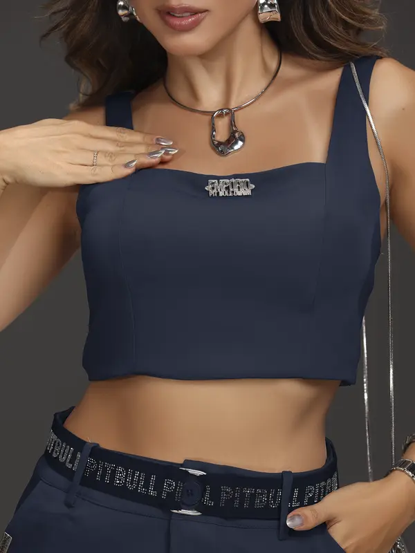 Conjunto Calça com Cinto e Cropped Empório Pit Bull Charmoso e Refinado