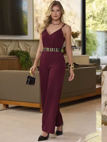 Macacão Elegante com Cinto e Modelagem Refinada Empório Pit Bull