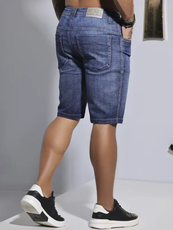 Bermuda Masculina com Bordado Lateral Estiloso Pit Bull Jeans