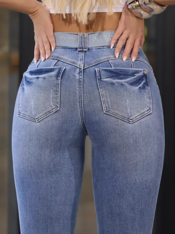 Calça Hot Pants Modeladora Refinada com Cinto Pit Bull Jeans Premium
