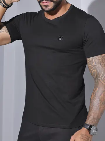Camiseta Gola O Elegante e Versátil Pit Bull Jeans