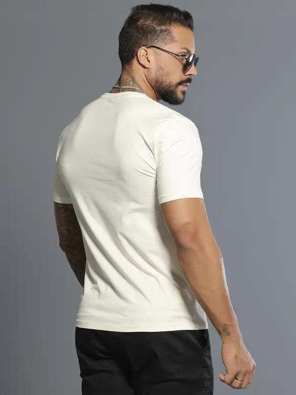 Camiseta Gola O Autêntica e Casual com Logomania Pit Bull Jeans