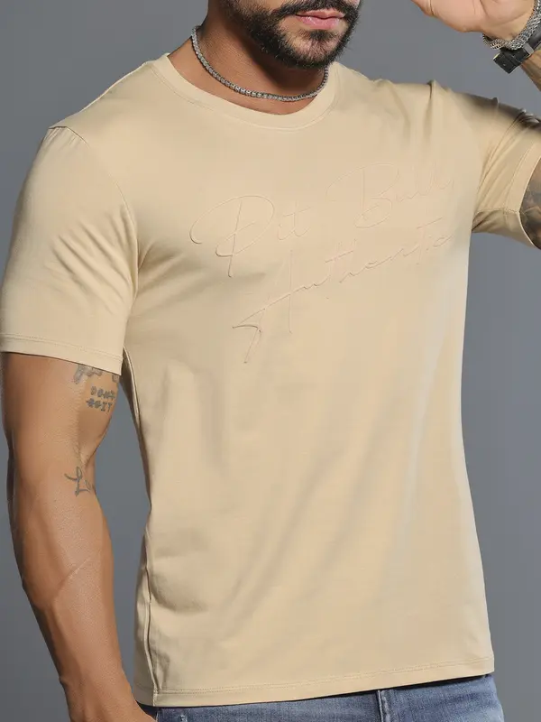 Camiseta Gola O Autêntica e Casual com Logomania Pit Bull Jeans