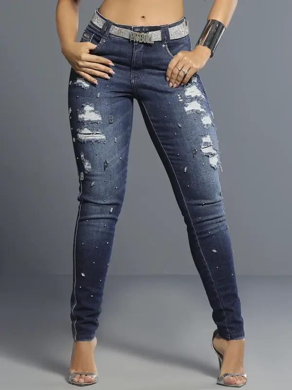 Calça Boyfriend Sofisticada com Cinto e Bordado Manual Pit Bull Jeans Luxo