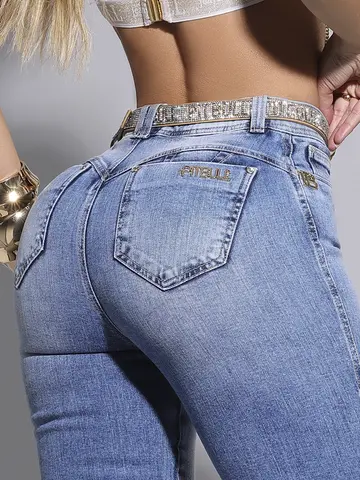 Calça Flare Conceito com Cinto e Fendas com Corrente de Strass Pit Bull Jeans Luxo