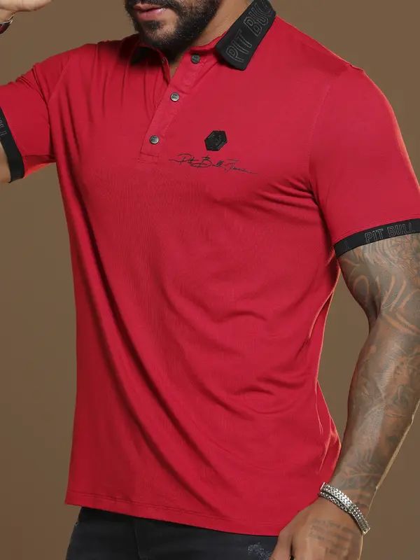 Polo Masculina Elegante e Refinada com Modelagem Ajustada Pit Bull Jeans