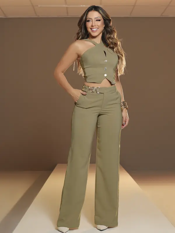 Cropped Alfaiataria Pit Bull Jeans Luxo Elegante e Refinado com Caimento Ajustado