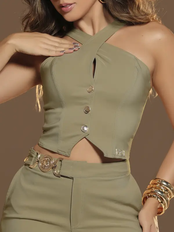 Cropped Alfaiataria Pit Bull Jeans Luxo Elegante e Refinado com Caimento Ajustado