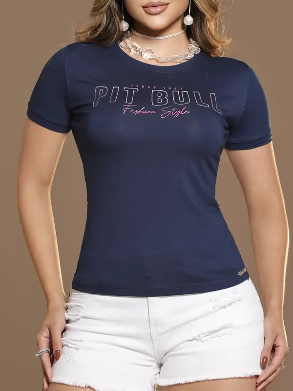 T-Shirt Feminina Fashion e Casual com Logomania em Relevo Pit Bull Jeans
