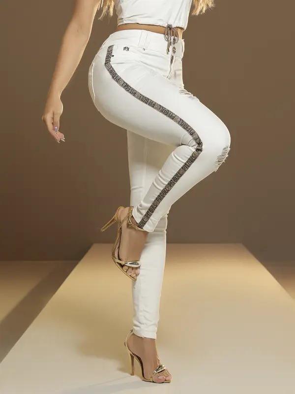 Calça Skinny Refinada e Modeladora com Lateral Personalizada Pit Bull Jeans Luxo