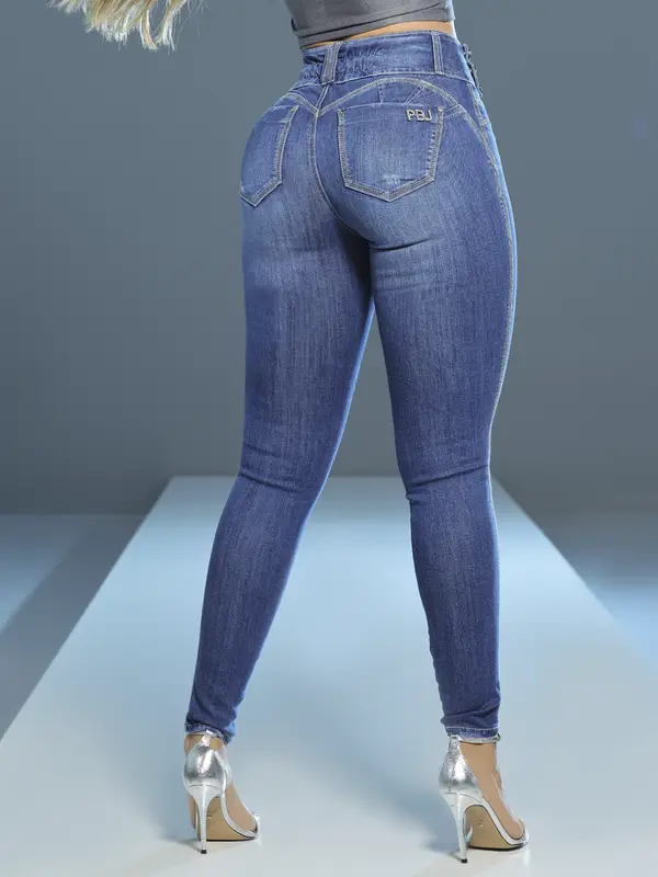 Calça Skinny Cintura Alta Modeladora com Lavado Médio Pit Bull Jeans Luxo