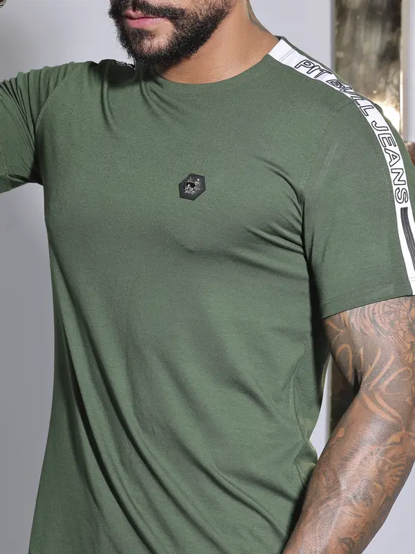 Camiseta Masculina Confortável e Autêntica com Mangas Personalizadas Pit Bull Jeans