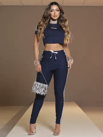 Cropped Manga Curta Personalizado Pit Bull Jeans Elegante e Confortável