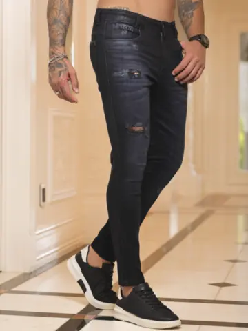 Calça Masculina Confortável e Estilosa com Lavado Escuro Pit Bull Jeans