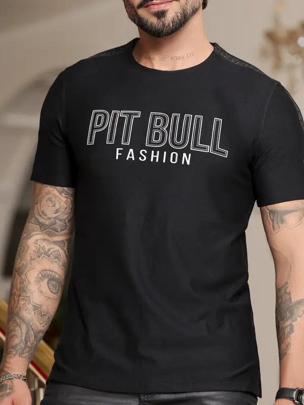 Camiseta Masculina Fashion com Estampa Metalizada e Elástico Personalizado Pit Bull Jeans