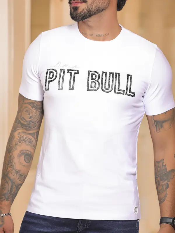 Camiseta Masculina Confortável e Estilosa com Relevo Metalizado Pit Bull Jeans