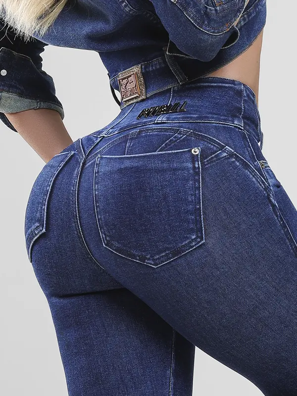 Calça Cós Extra Largo Pit Bull Jeans com Modelagem Ajustada