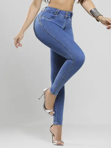 Calça Skinny Cintura Alta em Lavado Médio Pit Bull Jeans Modeladora