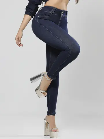 Calça Skinny Feminina Pit Bull Jeans Elegante e Versátil com Lavado Escuro