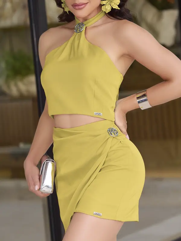 Conjunto Cropped e Saia Empório Pit Bull Elegante e Refinado