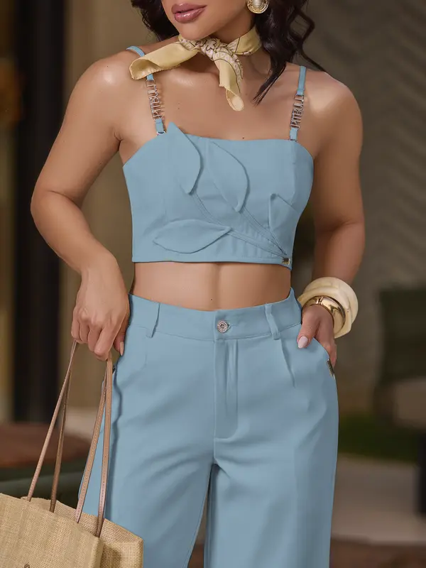 Conjunto Calça e Cropped Sofisticado com Detalhes Elegantes Empório Pit Bull