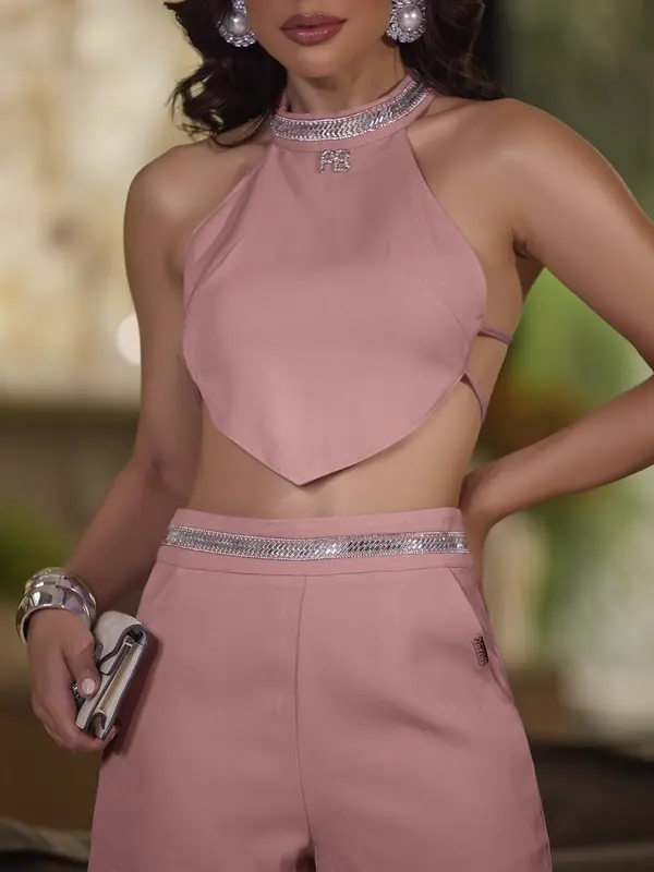 Conjunto Cropped e Short Elegante e Casual com Detalhes em Strass Empório Pit Bull